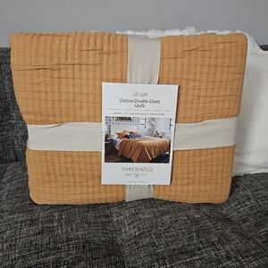 Threshold Cotton Double Cloth Quilt - Full/Queen